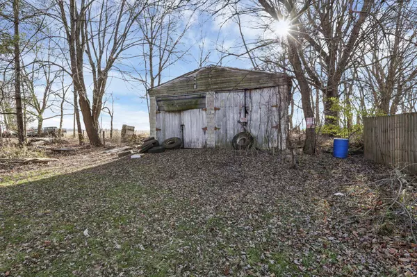 8940 Lancaster Thornville Road, Pleasantville, OH 43148