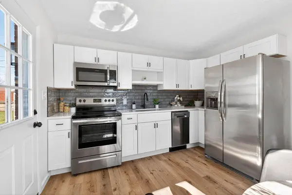 622 Brookdale Drive, West Jefferson, OH 43162