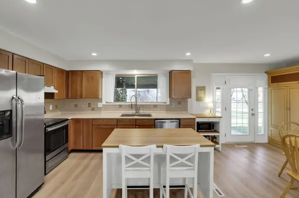 393 Seven Pines Drive, Pickerington, OH 43147
