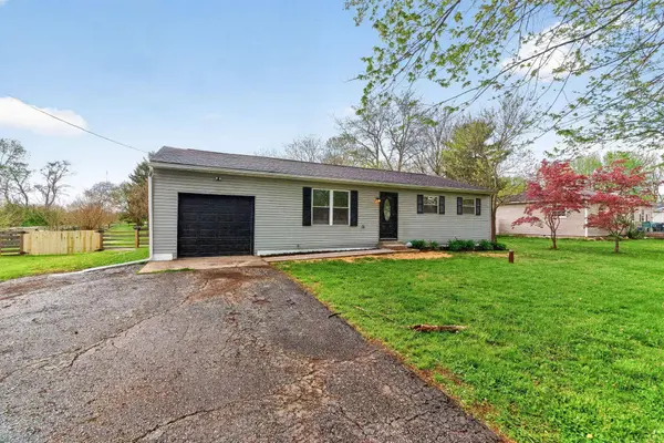 88 1st Avenue, Etna, OH 43062