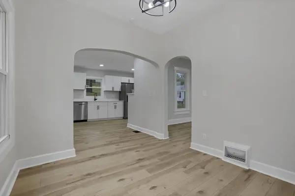 318 N Pleasant Street, New Lexington, OH 43764