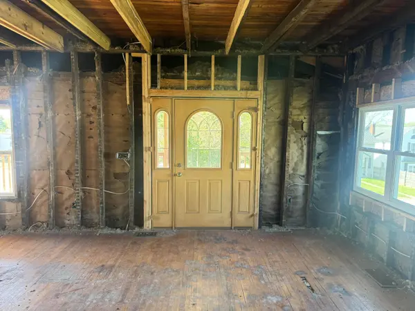 415 E 2nd Street, Wellston, OH 45692