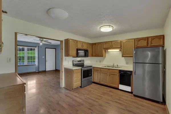 29654 Cherrycrest Drive, Logan, OH 43138