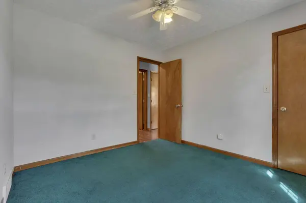 29654 Cherrycrest Drive, Logan, OH 43138