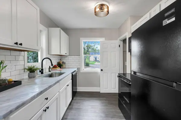 1448 Manchester Avenue, Columbus, OH 43211