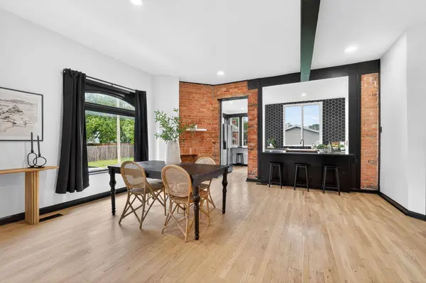686 S Champion Avenue, Columbus, OH 43205