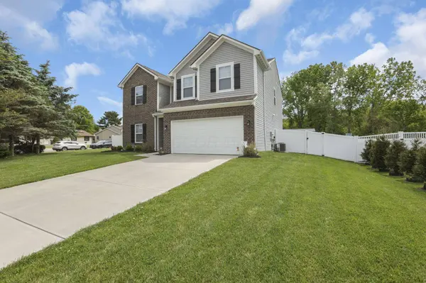 1896 Independence Drive, Lancaster, OH 43130