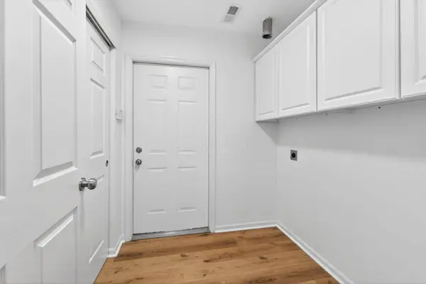 3762 Stoneway Point, Powell, OH 43065