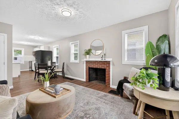 1040 E 13th Avenue, Columbus, OH 43211