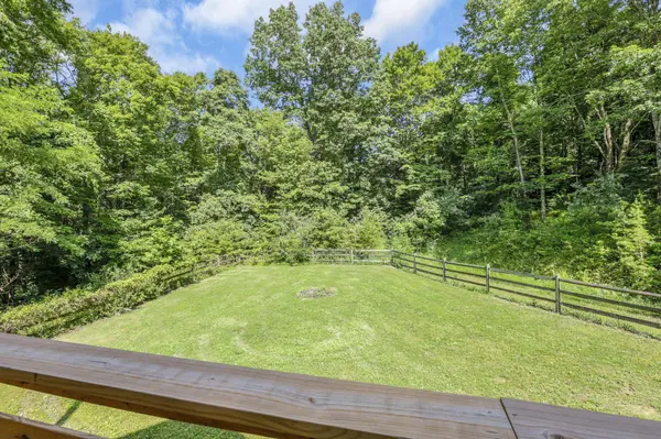 2480 W Point Road, Lancaster, OH 43130