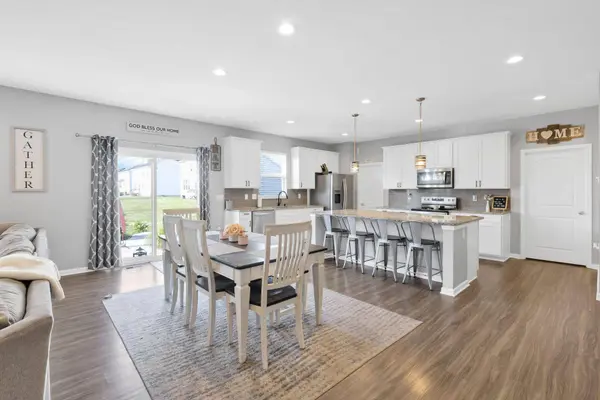 8376 Comstock Terrace, Pickerington, OH 43147