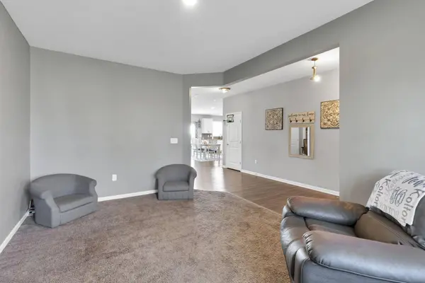8376 Comstock Terrace, Pickerington, OH 43147