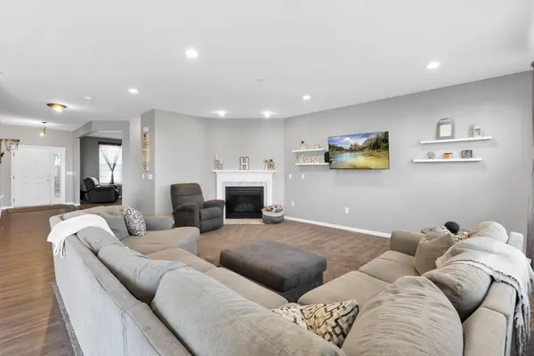 8376 Comstock Terrace, Pickerington, OH 43147