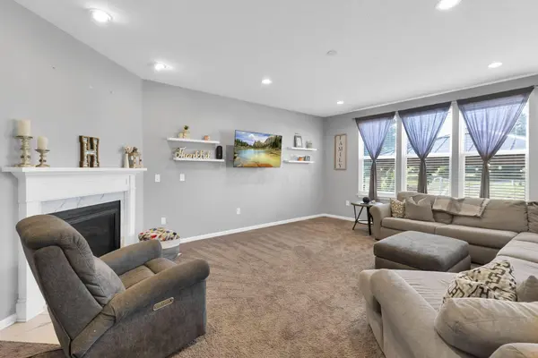 8376 Comstock Terrace, Pickerington, OH 43147