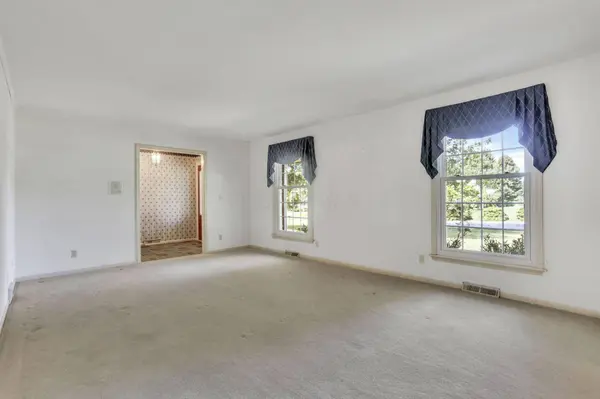 1882 Rosewood, Lancaster, OH 43130