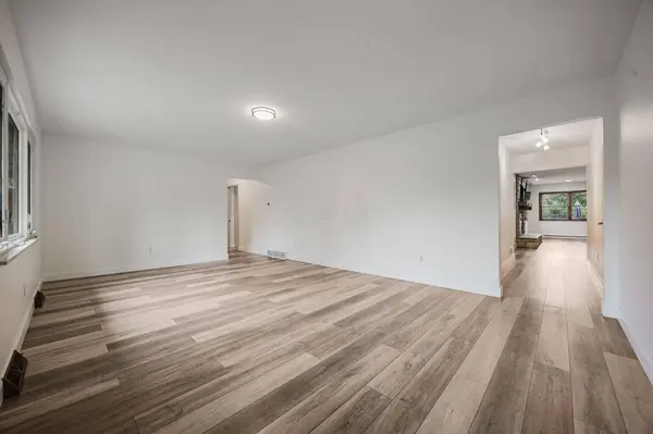 360 W Columbus Street, Lithopolis, OH 43136