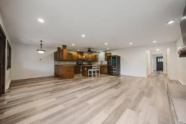 360 W Columbus Street, Lithopolis, OH 43136