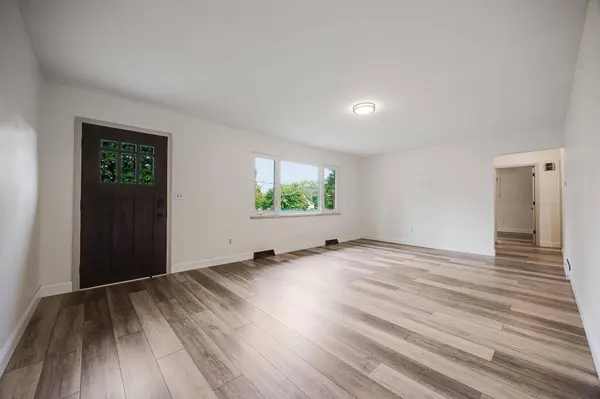 360 W Columbus Street, Lithopolis, OH 43136