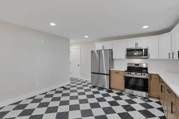 2460 Basil Western Road, Baltimore, OH 43105