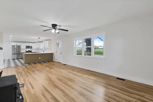 2460 Basil Western Road, Baltimore, OH 43105