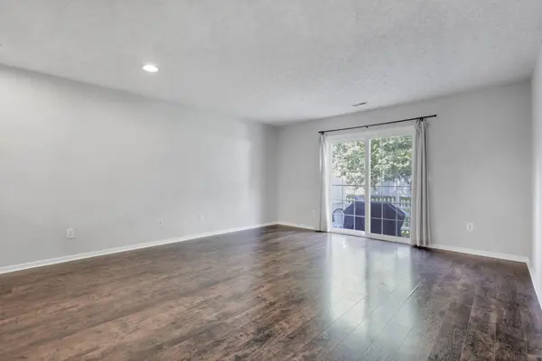 6726 Lagrange Drive #54G, Canal Winchester, OH 43110