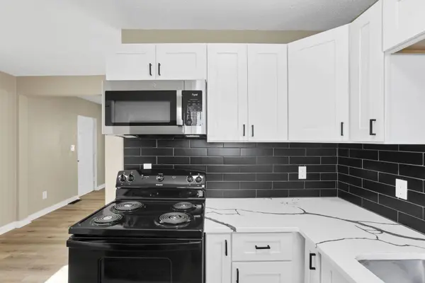 864 S Waverly Street, Columbus, OH 43227