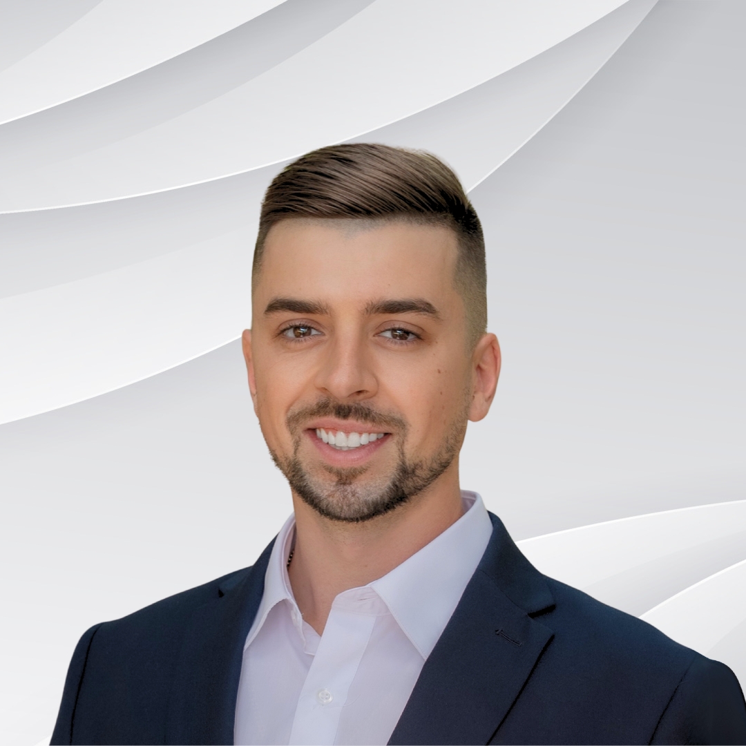 Ian Bernal, RealTrends Top Agent with Brooks Ballard International Real Estate