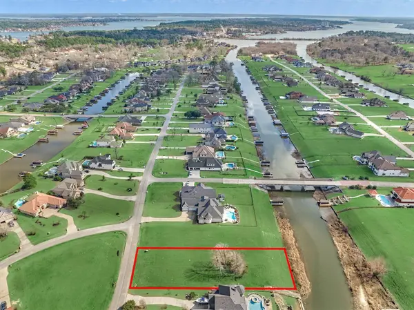 11621 Grandview DR, Montgomery, TX 77356