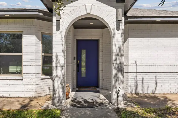 4425 Fuqua ST, Houston, TX 77048