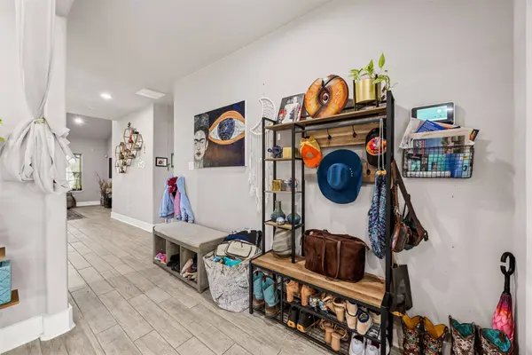 4425 Fuqua ST, Houston, TX 77048