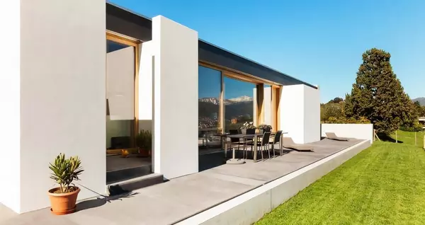 10 things to in keep in mind when buying a luxury home,Kye Alexander