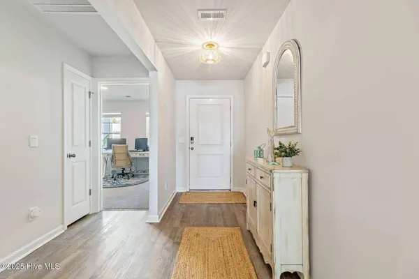 2031 Course LN, Surf City, NC 28445