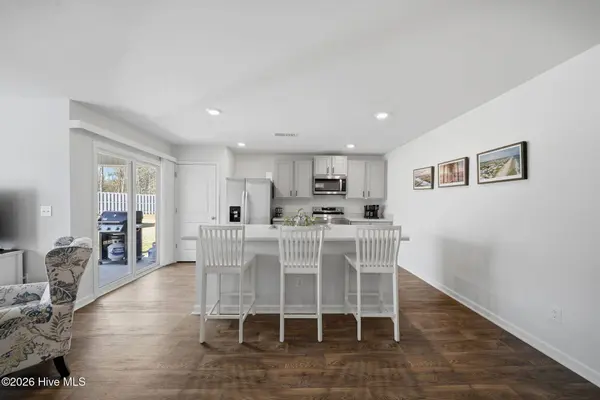 141 Fresh Air DR, Hampstead, NC 28443