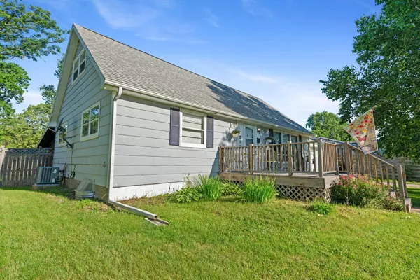 1219 10th AVE NE, Brainerd, MN 56401