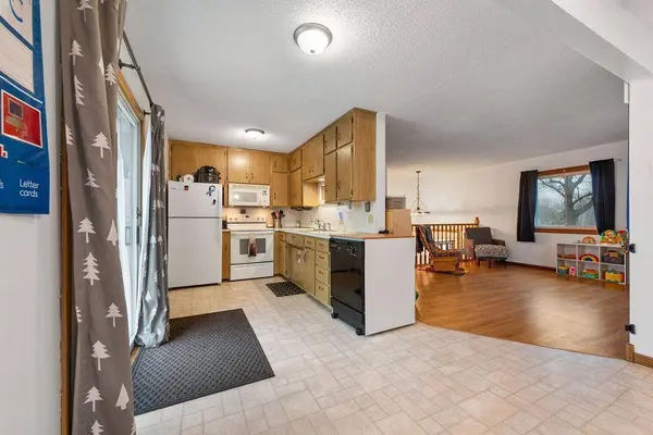 331 Western AVE S, Watkins, MN 55389