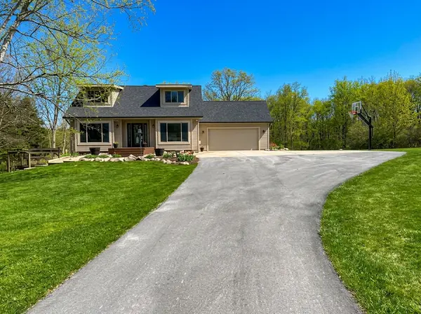 71650 Eldred Rd, Bruce Twp, MI 48065-3612