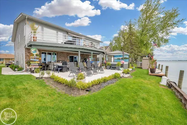 7860 Belle Brae Lane, Ira, MI 48023
