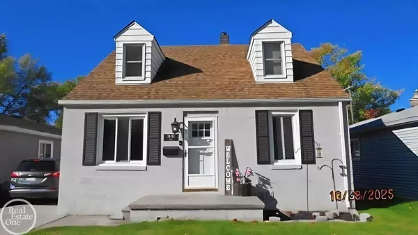 28741 Essex Street, Roseville, MI 48066