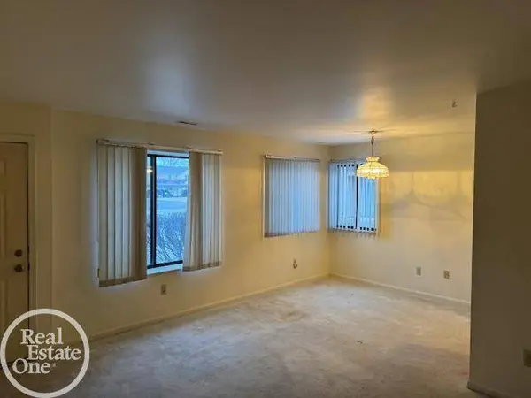 30757 Hidden  Pines Lane, Roseville, MI 48066