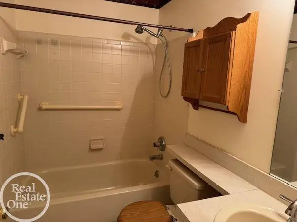 30757 Hidden  Pines Lane, Roseville, MI 48066