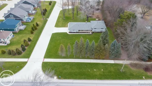 6026 Via Toscana Street, Troy, MI 48085