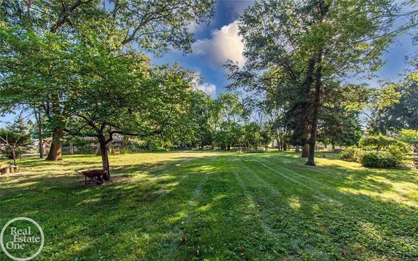 49730 Shelby Road, Shelby Twp, MI 48317