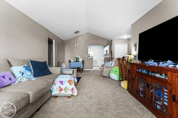 56588 Scotland Boulevard, Shelby Twp, MI 48316