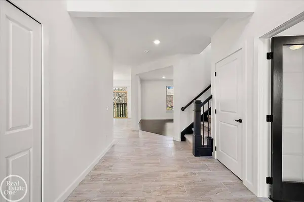 50529 Summit View Drive, Macomb Twp, MI 48044