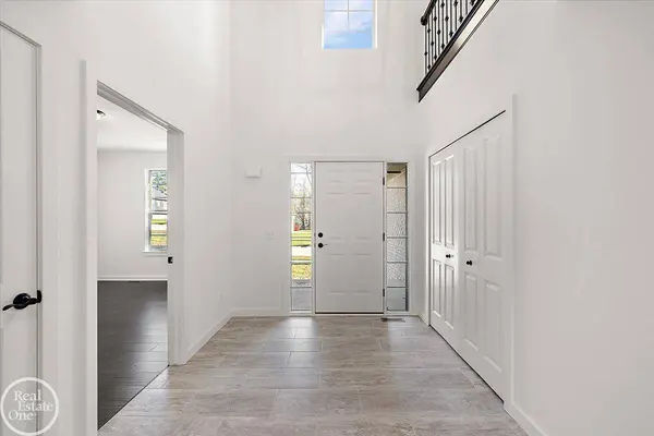 50529 Summit View Drive, Macomb Twp, MI 48044