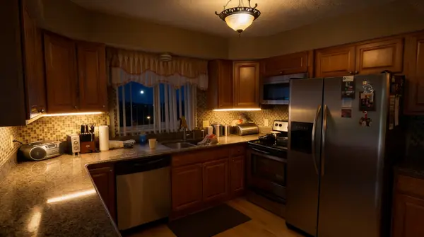 47851 Goldridge Ln, Macomb, MI 48044-2423