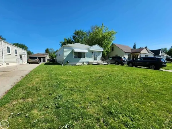 17901 Peters Street, Roseville, MI 48066