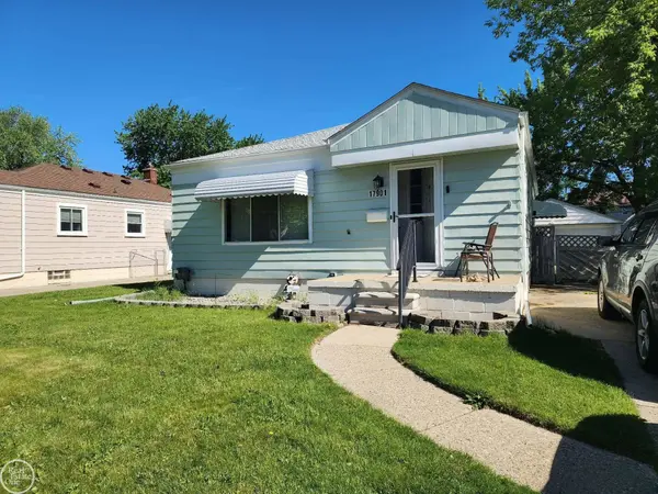 17901 Peters Street, Roseville, MI 48066