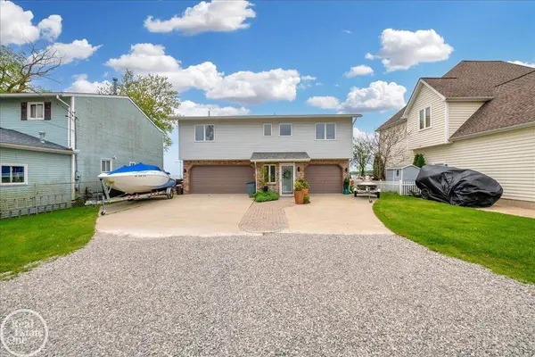7860 Belle Brae Lane, Ira, MI 48023