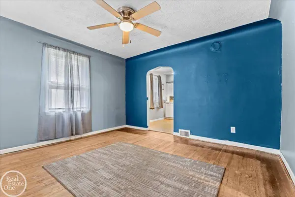 3547 Alvina Avenue, Warren, MI 48091